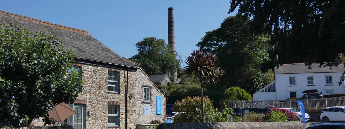 Mining chimney in Charlestown